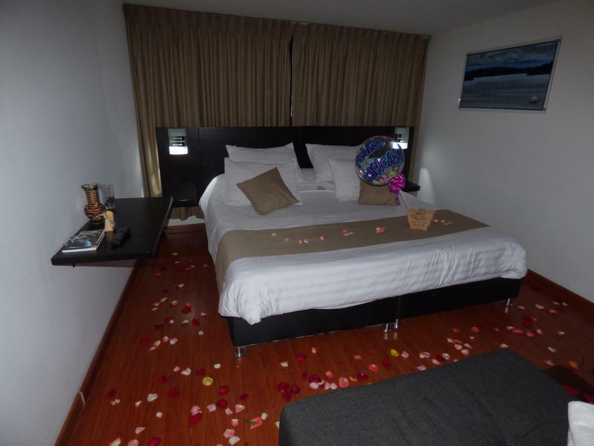 Suite Santa Lucia Hotel Boutique Sogamoso Exteriör bild