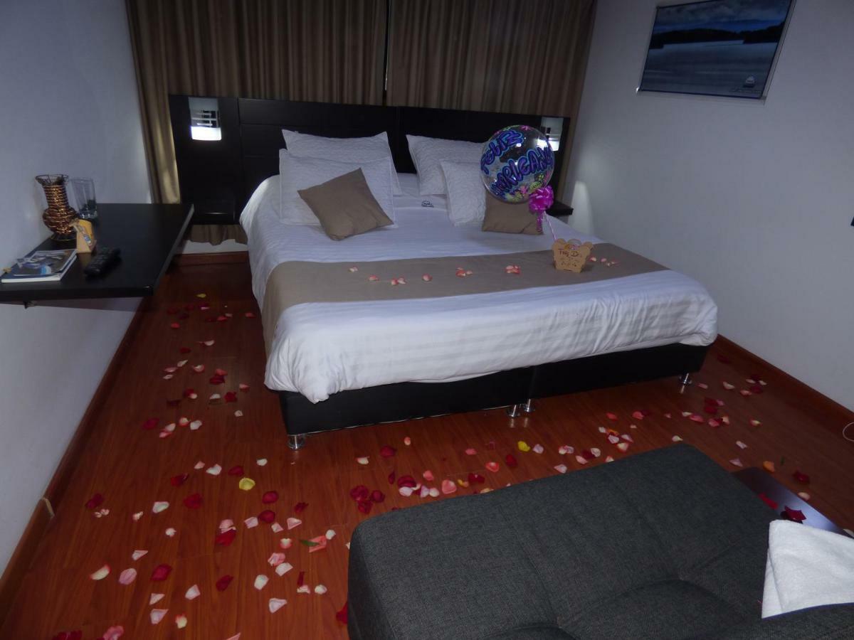 Suite Santa Lucia Hotel Boutique Sogamoso Exteriör bild